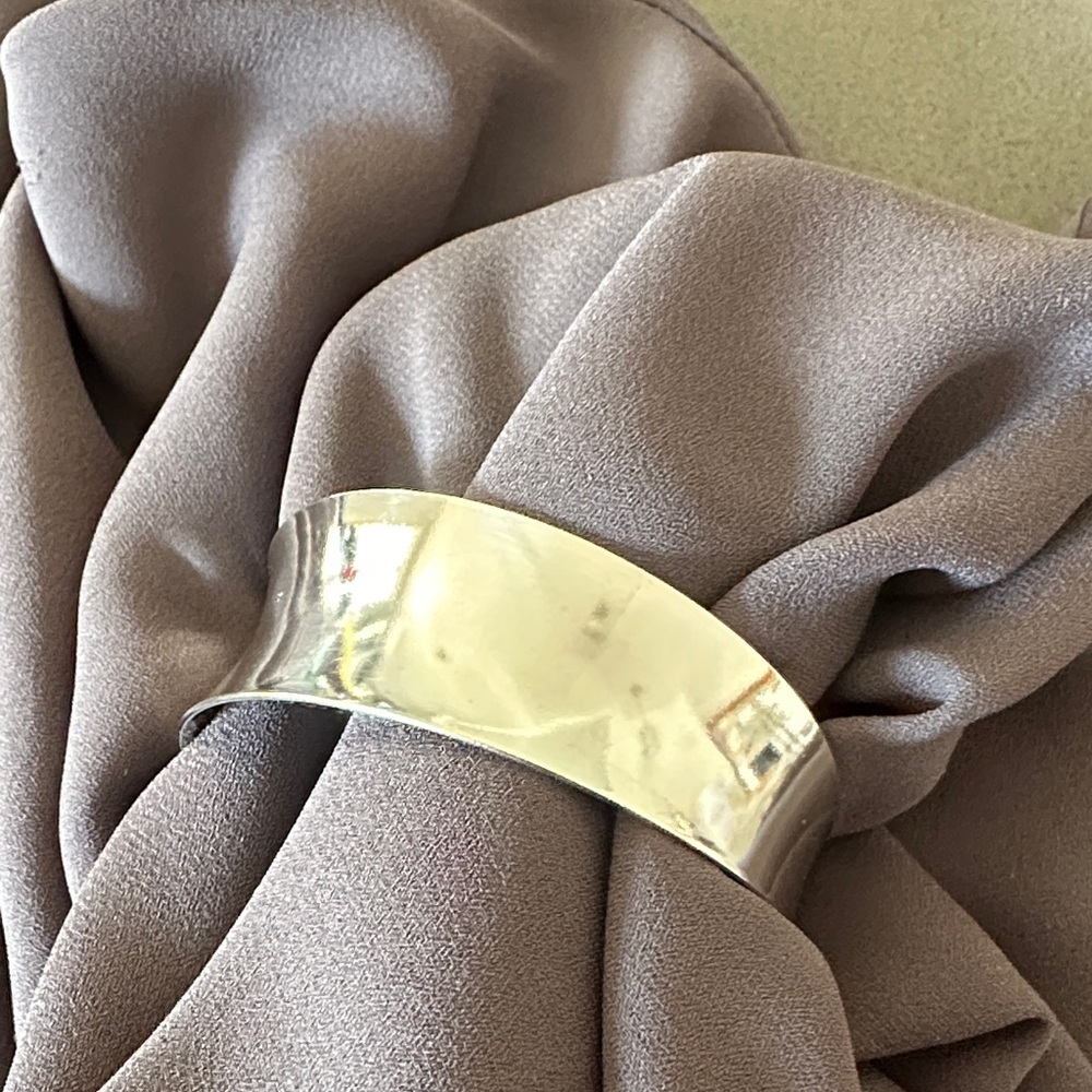 Elegant Silver Cuff Bracelet